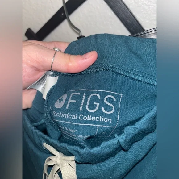 FIGS Technical Collection Teal Scrub Pants Drawstring Medical Women’s Small - Picture 3 of 4